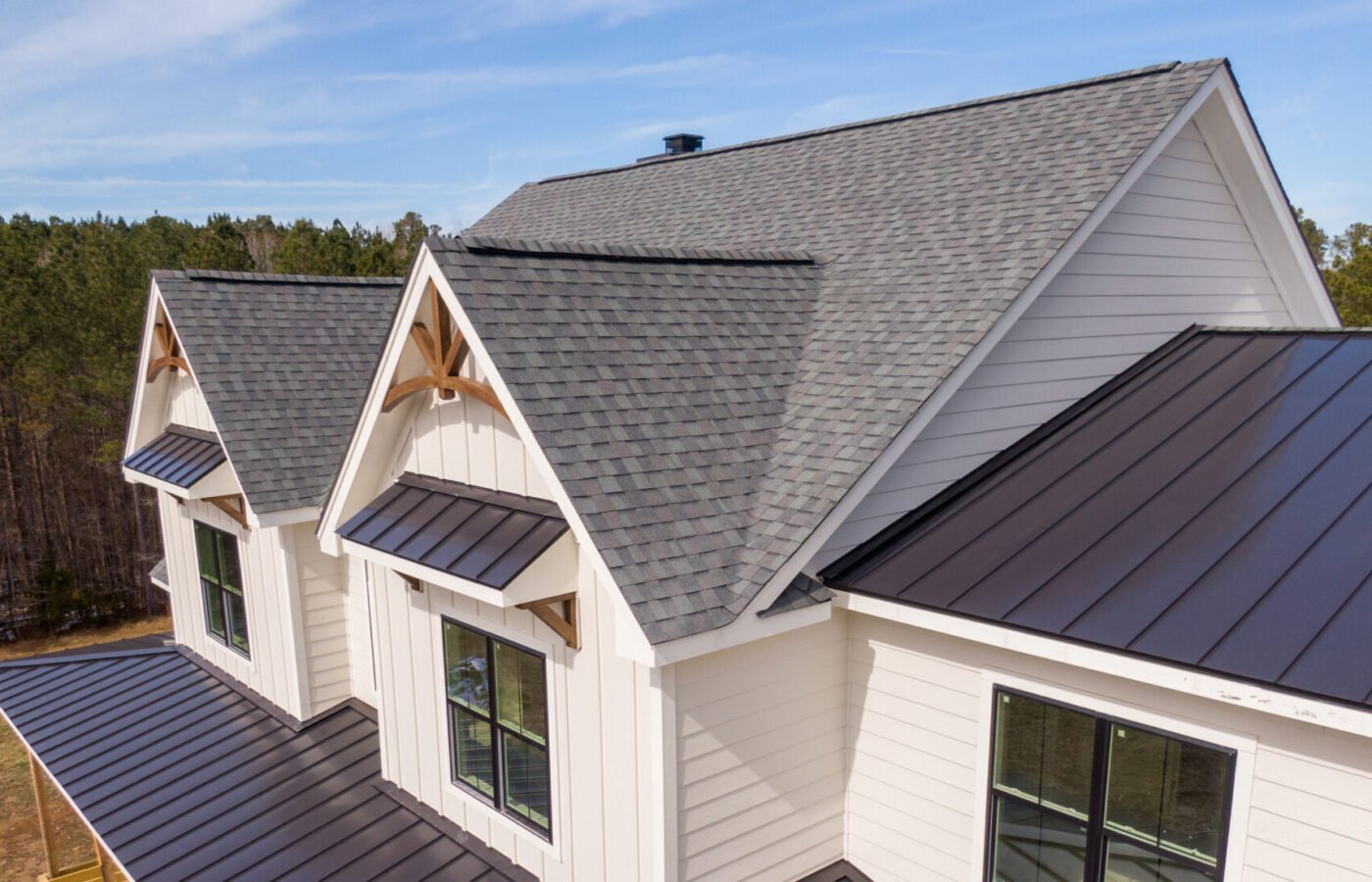 Metal Roofing vs Asphalt Shingles: Which Is Better for Your Home?